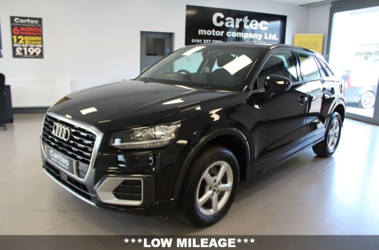 AUDI Q2