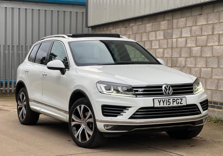 VOLKSWAGEN TOUAREG