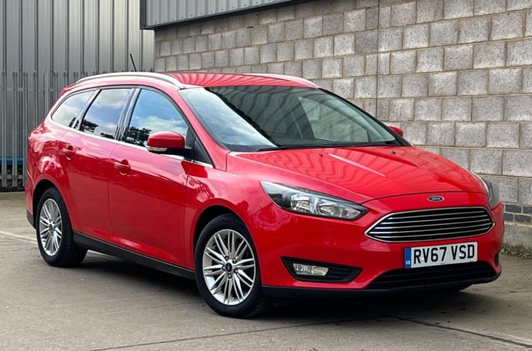 FORD FOCUS