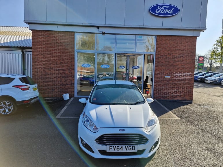 FORD FIESTA