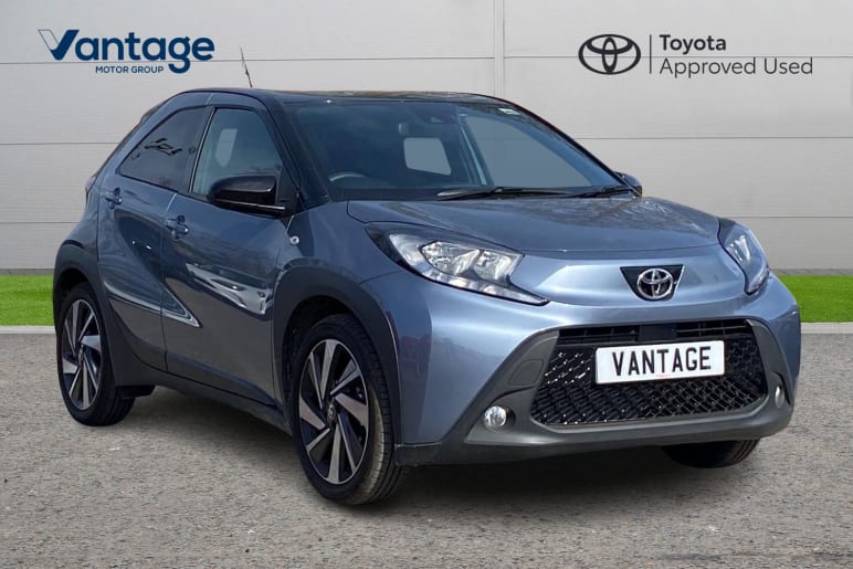 TOYOTA AYGO X