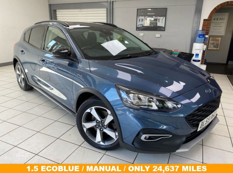 FORD FOCUS