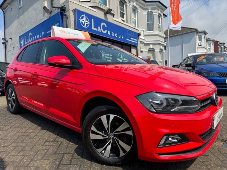 VOLKSWAGEN POLO