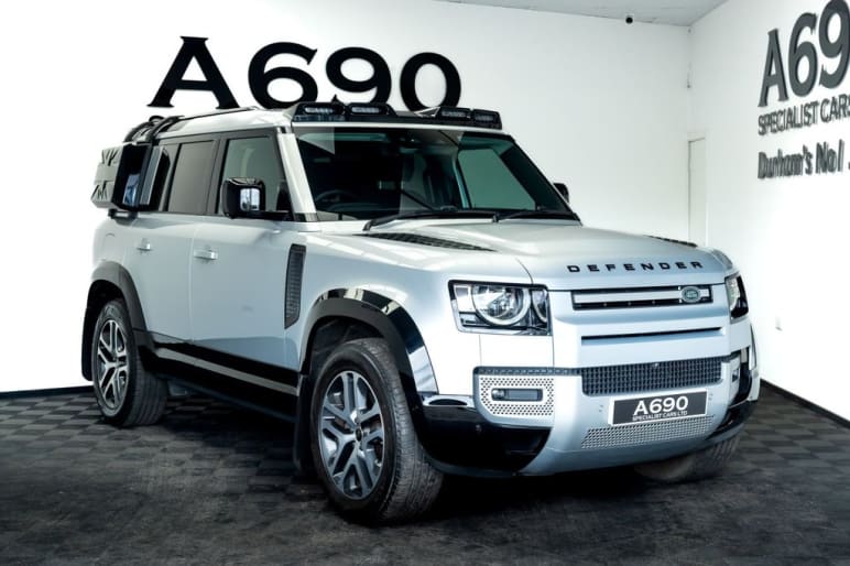 LAND ROVER DEFENDER