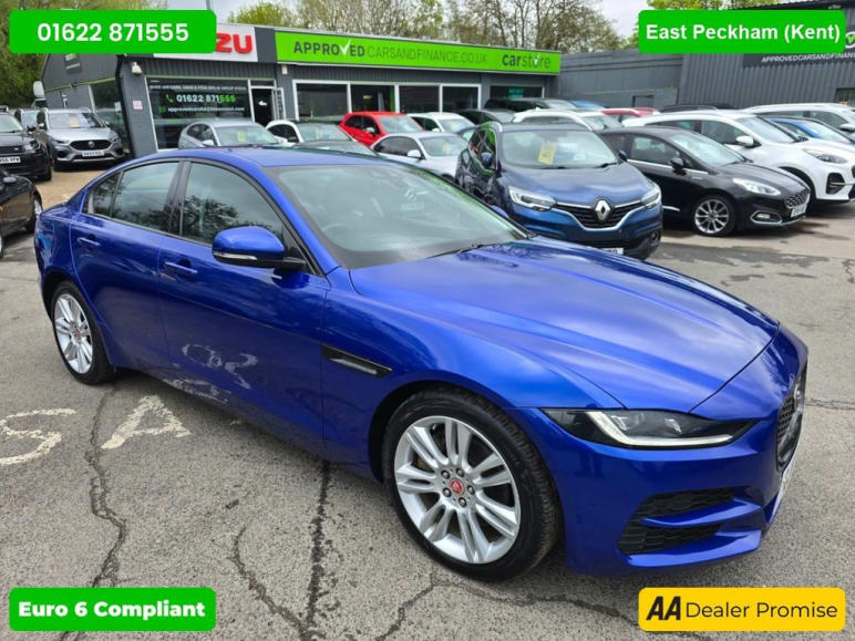 JAGUAR XE