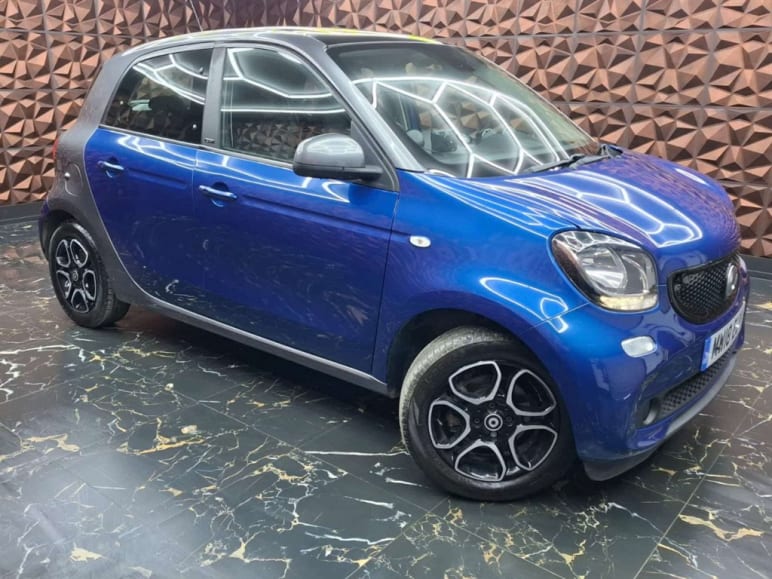 SMART FORFOUR