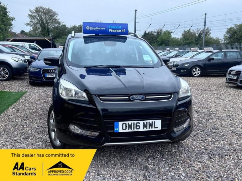 FORD KUGA