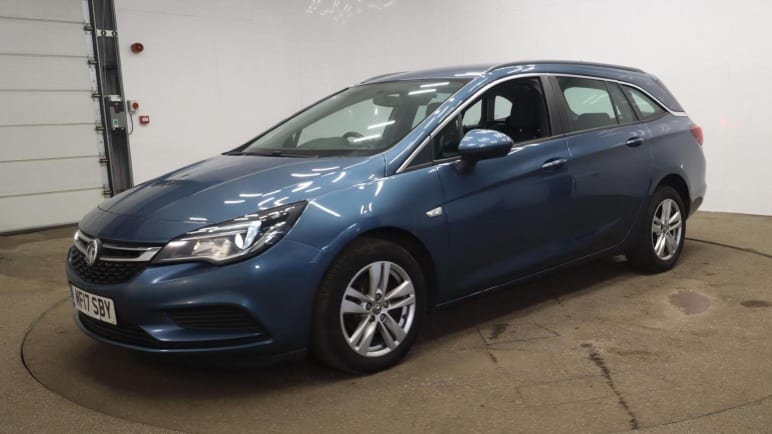 VAUXHALL ASTRA