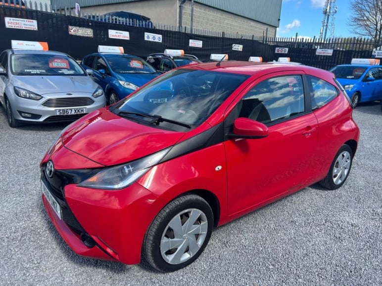 TOYOTA AYGO