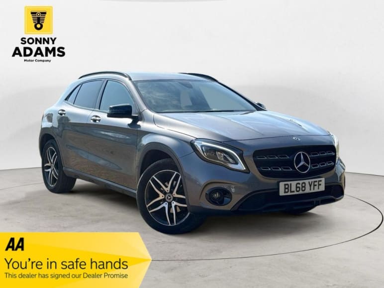 MERCEDES-BENZ GLA