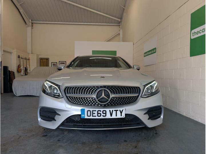 MERCEDES-BENZ E CLASS
