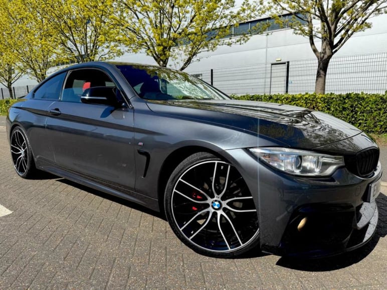 BMW 4 SERIES