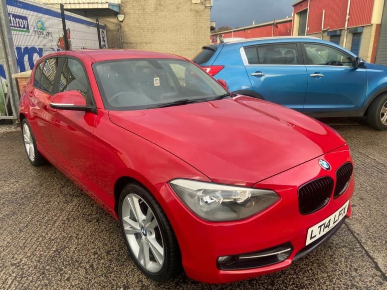BMW 1 SERIES