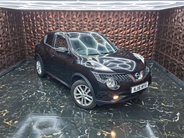 NISSAN JUKE