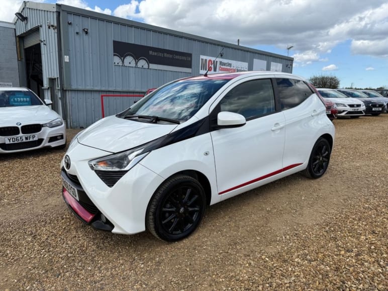 TOYOTA AYGO