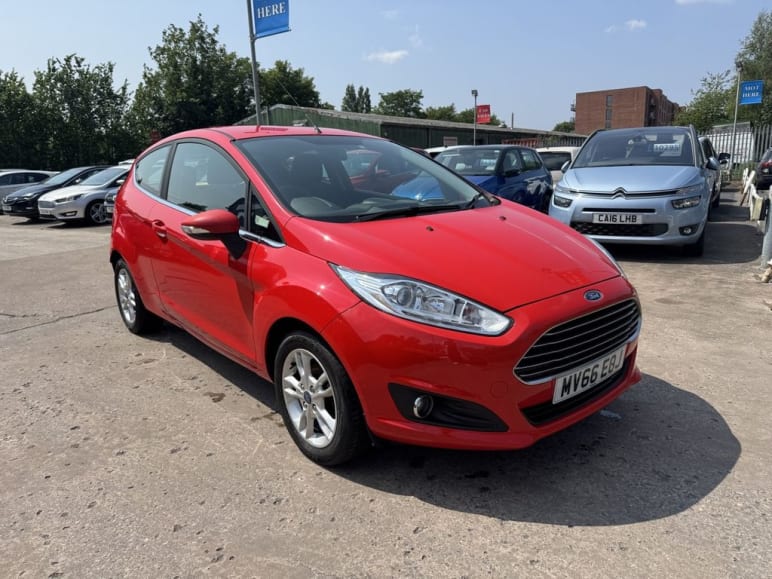 FORD FIESTA