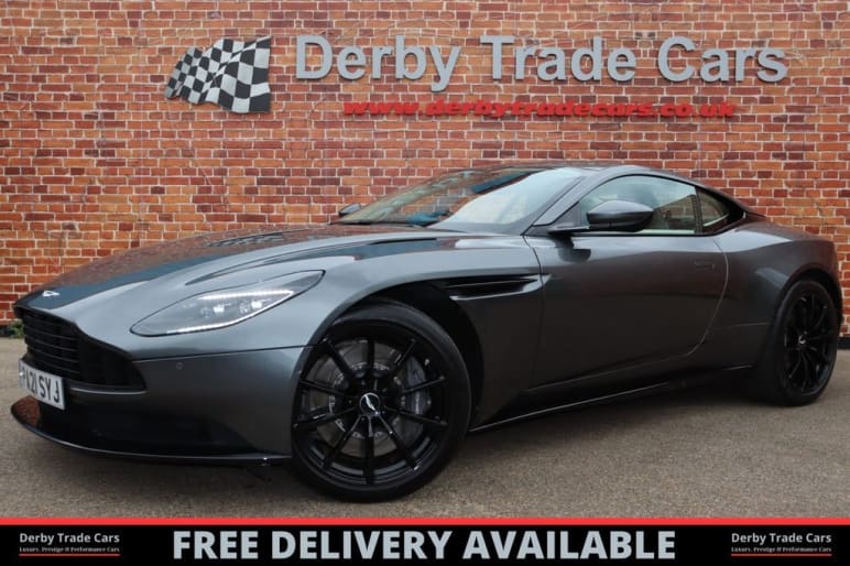 Aston Martin Db11