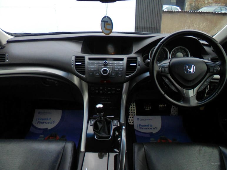 2.2 I-DTEC TYPE-S 5DR