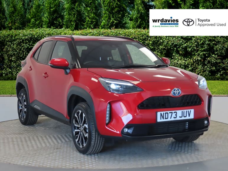 TOYOTA YARIS CROSS