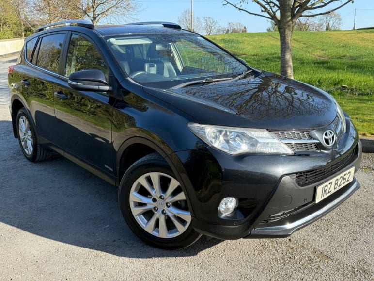 TOYOTA RAV 4
