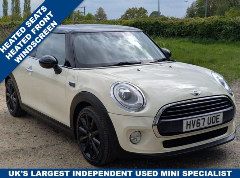 MINI HATCHBACK