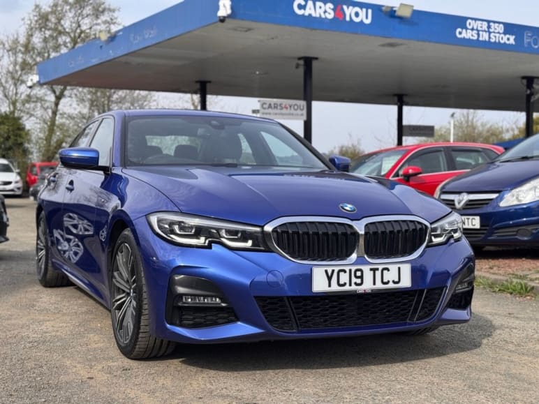 BMW 3 SERIES
