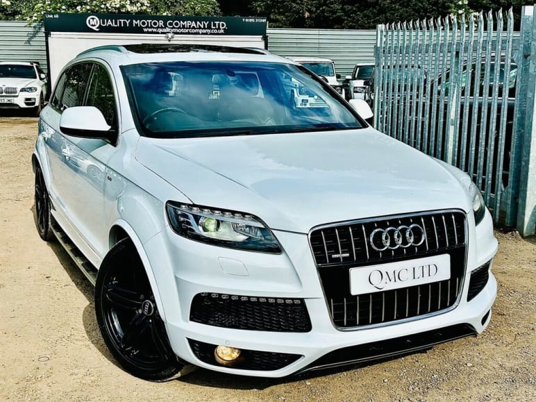 AUDI Q7