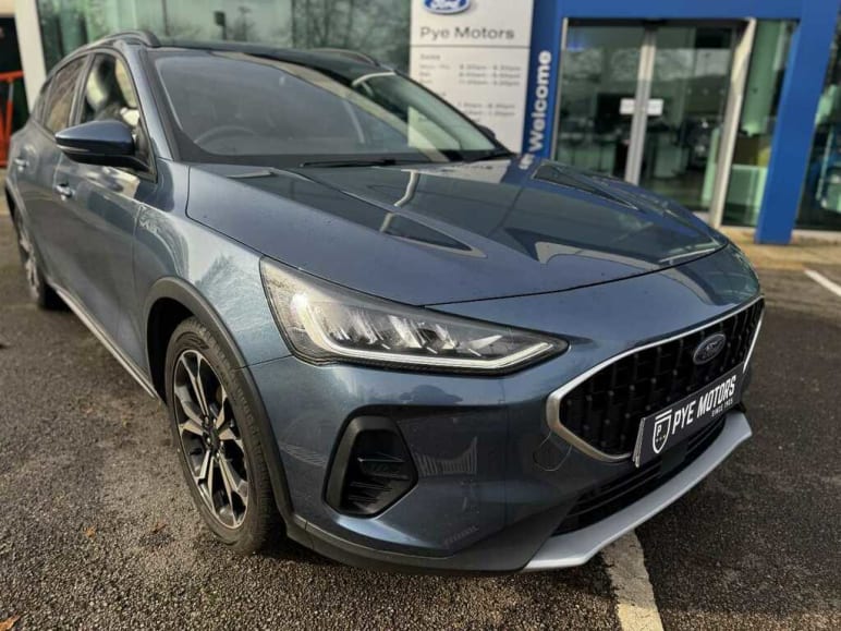 FORD FOCUS