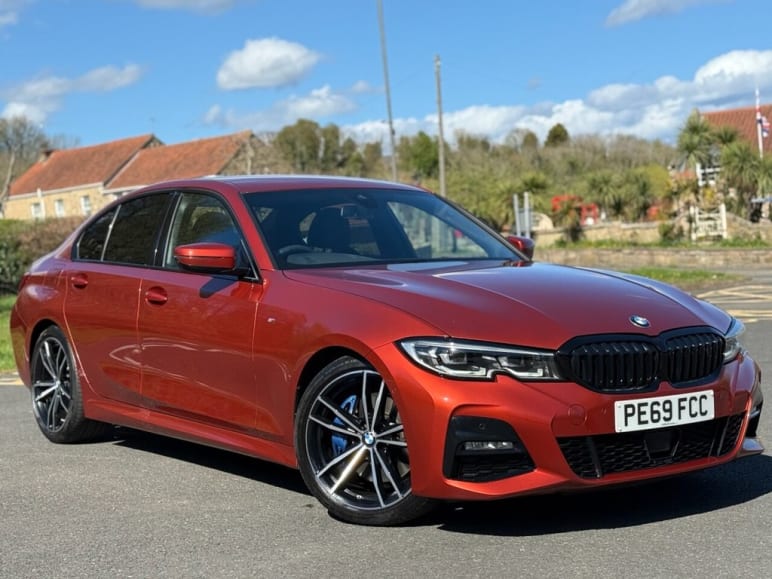 BMW 3 SERIES