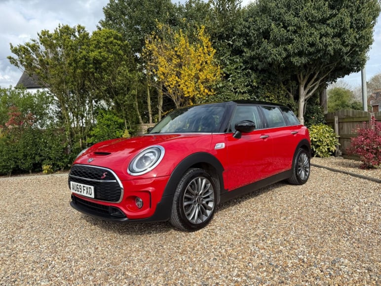 MINI CLUBMAN