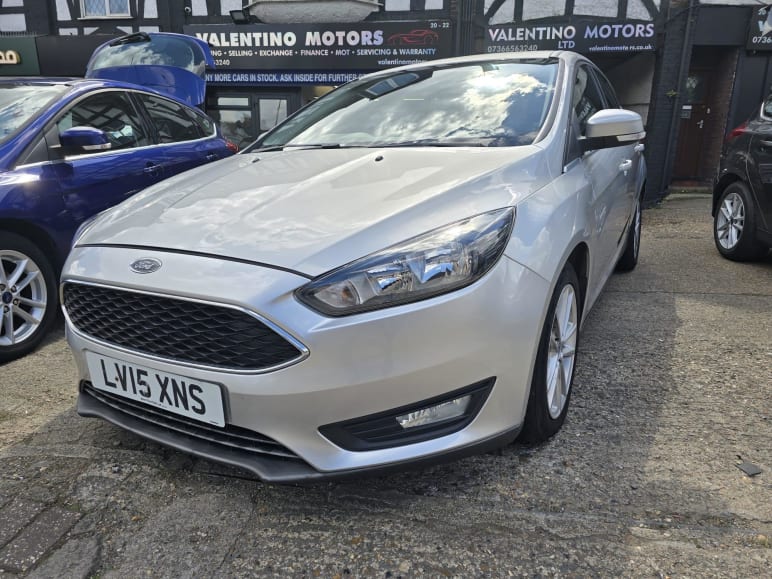 FORD FOCUS