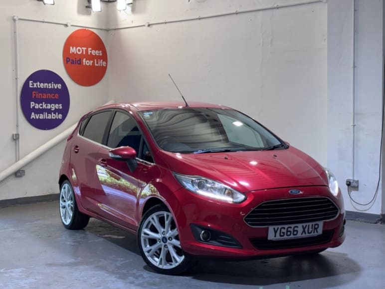 FORD FIESTA