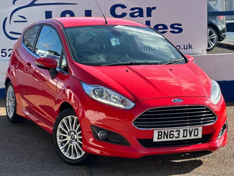 FORD FIESTA