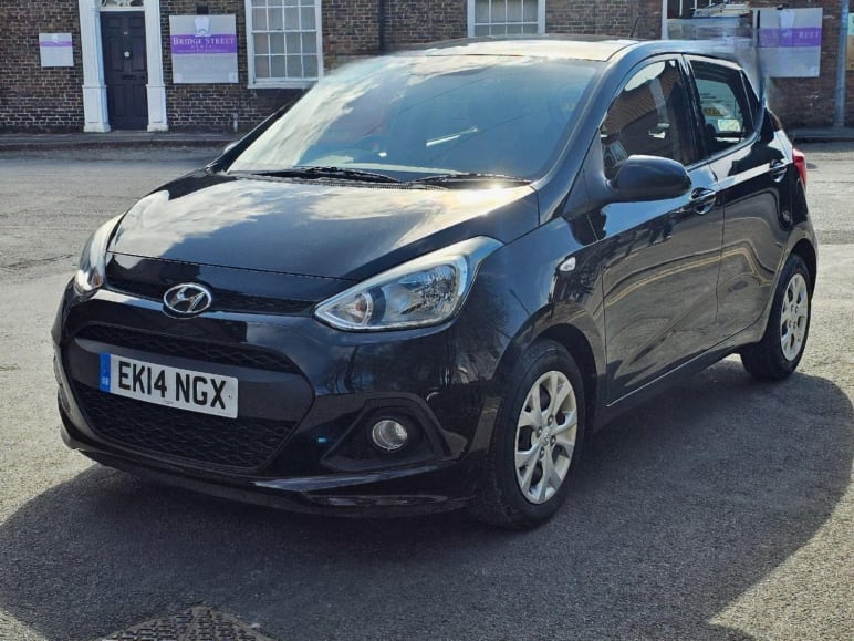 HYUNDAI I10