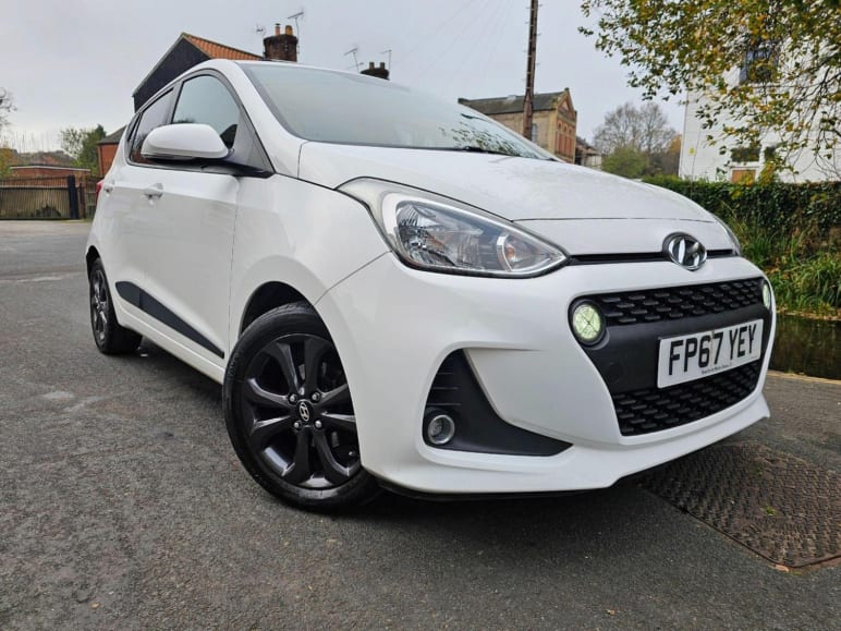 HYUNDAI I10