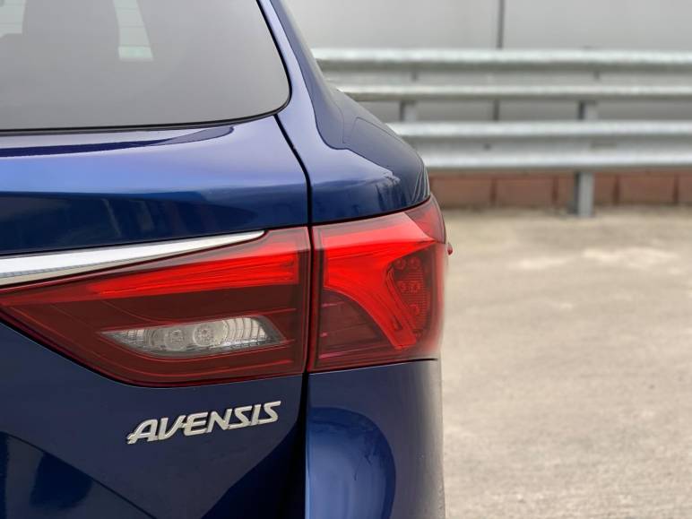 1.6 D-4D Business Edition Plus Touring Sports Euro 6 (s/s) 5dr