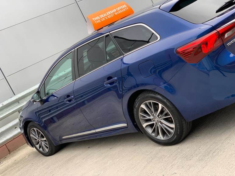 1.6 D-4D Business Edition Plus Touring Sports Euro 6 (s/s) 5dr