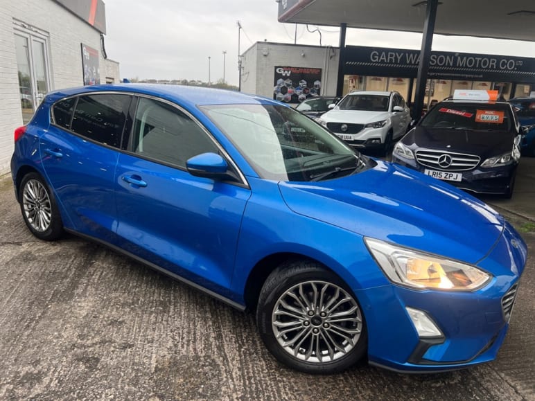 FORD FOCUS