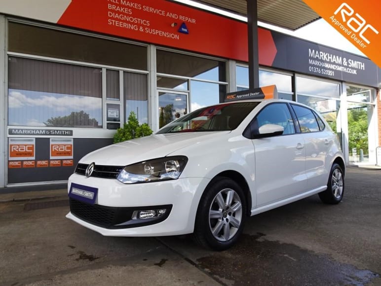 VOLKSWAGEN POLO