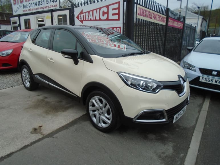 RENAULT CAPTUR