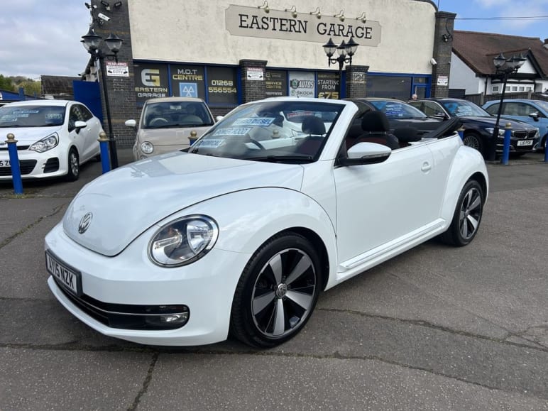 VOLKSWAGEN BEETLE