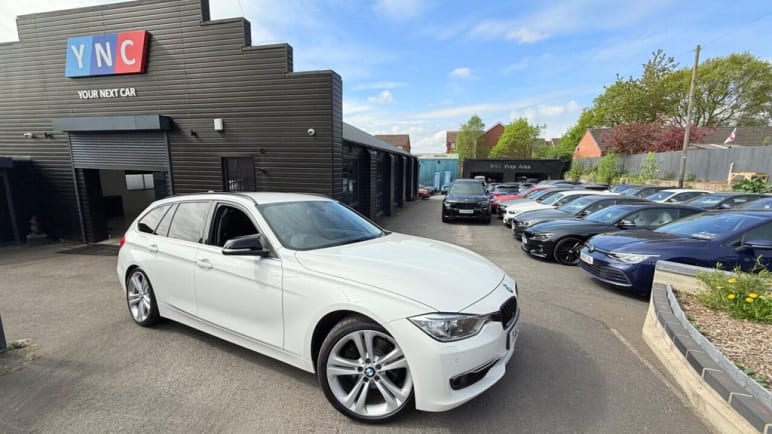 BMW 3 SERIES