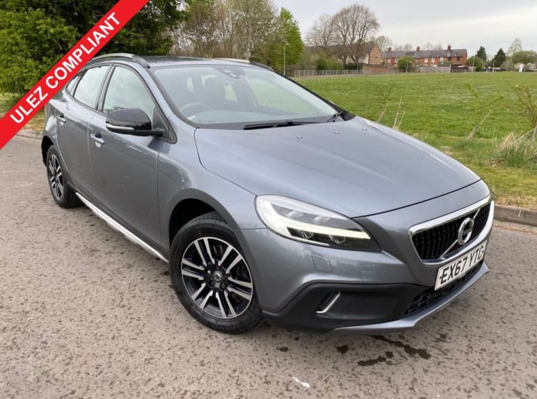 VOLVO V40