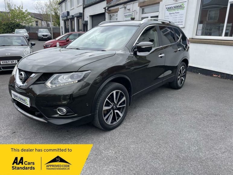 NISSAN X-TRAIL
