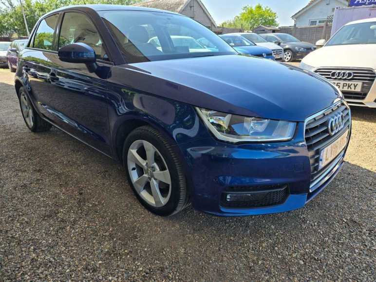 AUDI A1
