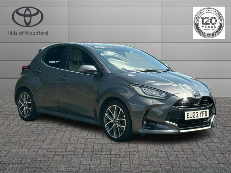 TOYOTA YARIS