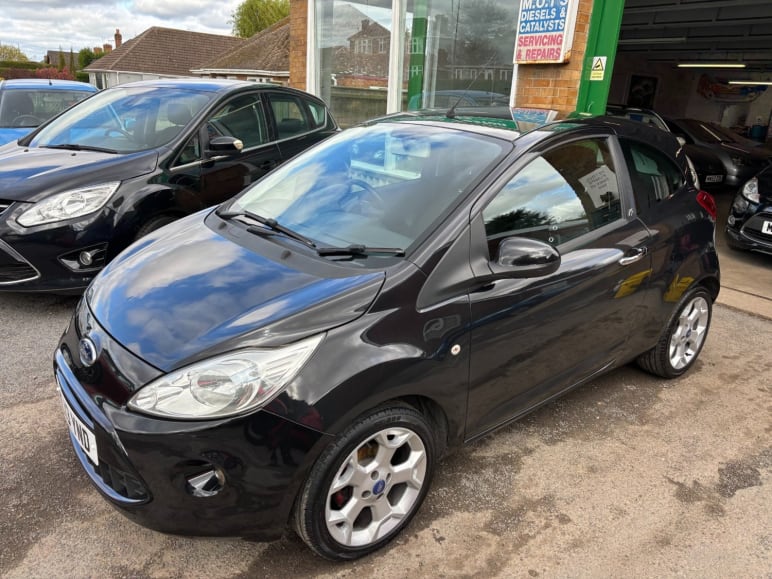 FORD KA