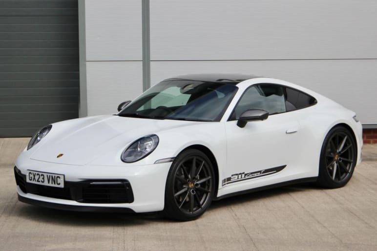 PORSCHE 911