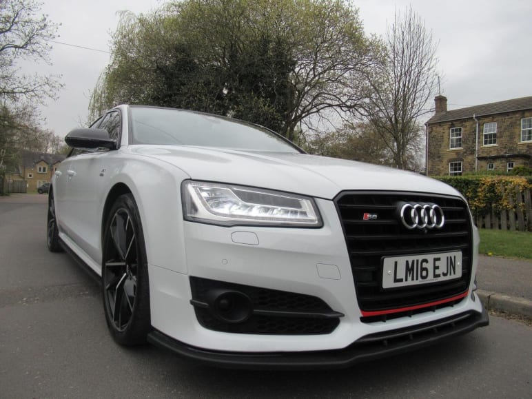 AUDI A8