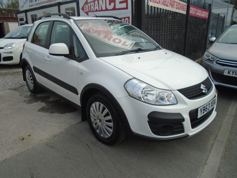 SUZUKI SX4